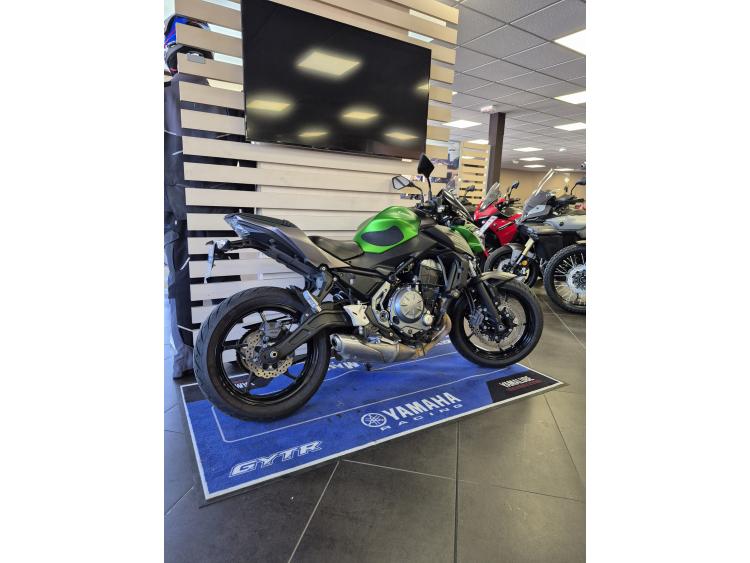 KAWASAKI Z650 