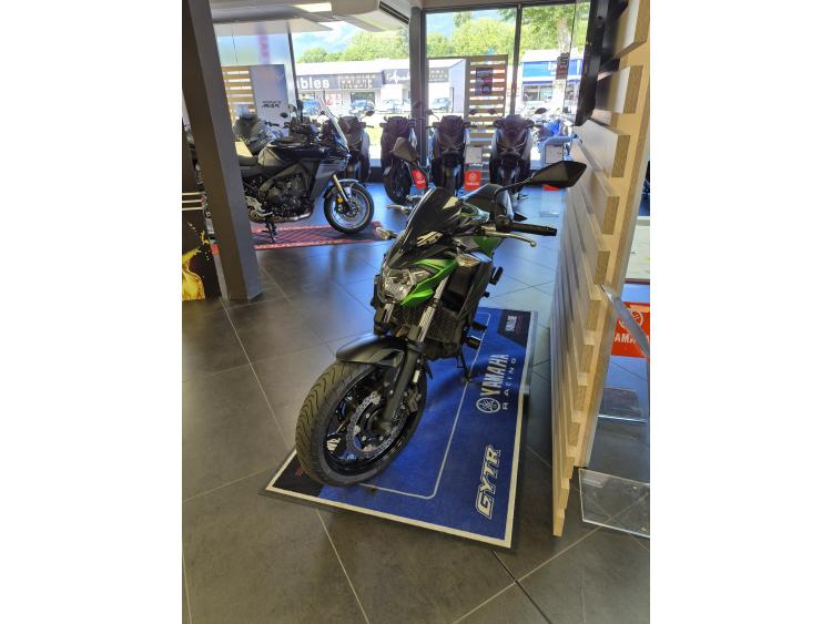 KAWASAKI Z650 