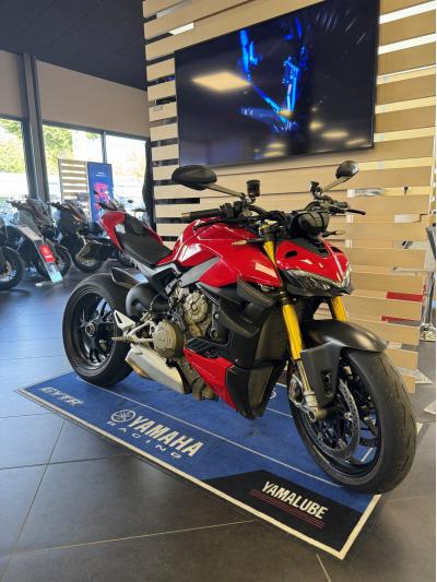 DUCATI STREETFIGHTER V4S