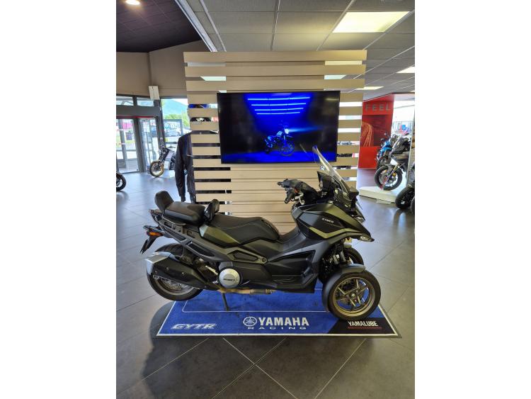KYMCO CV3 550