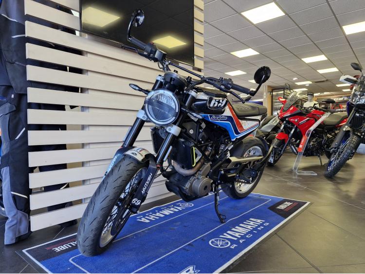 HUSQVARNA 401 VITPILEN A2