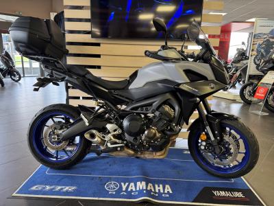 YAMAHA TRACER 900