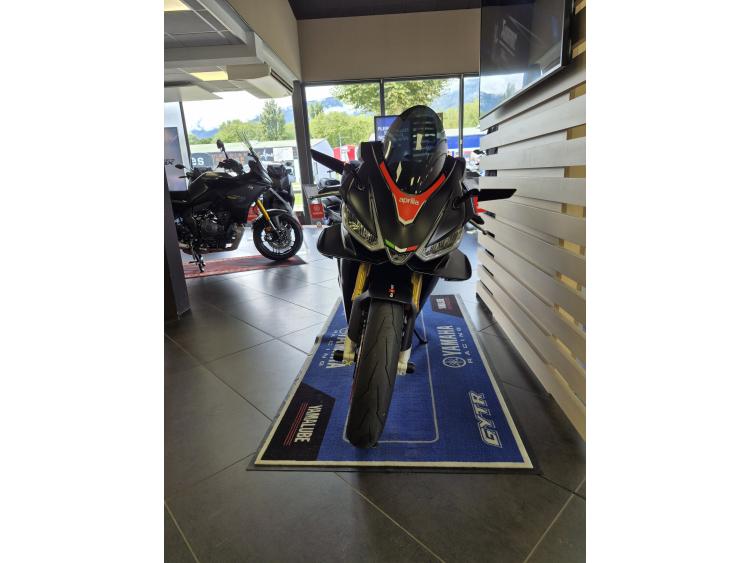 APRILIA RSV4 1100