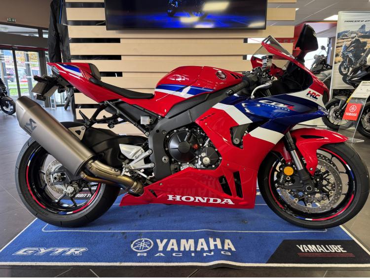 HONDA CBR 1000 RR FIREBLADE