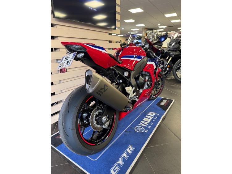 HONDA CBR 1000 RR FIREBLADE