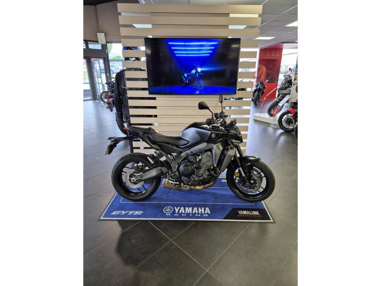 YAMAHA MT-09  Y-AMT