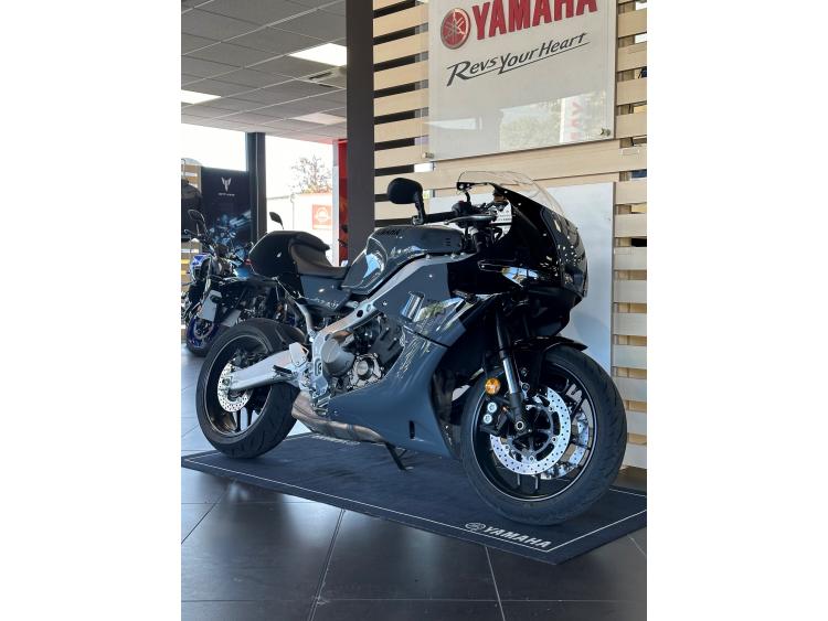 YAMAHA XSR 900 GP